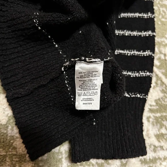 Ann Taylor Sequin Striped Black And White Sweater - New With Tags Size Large - Picture 7 of 7